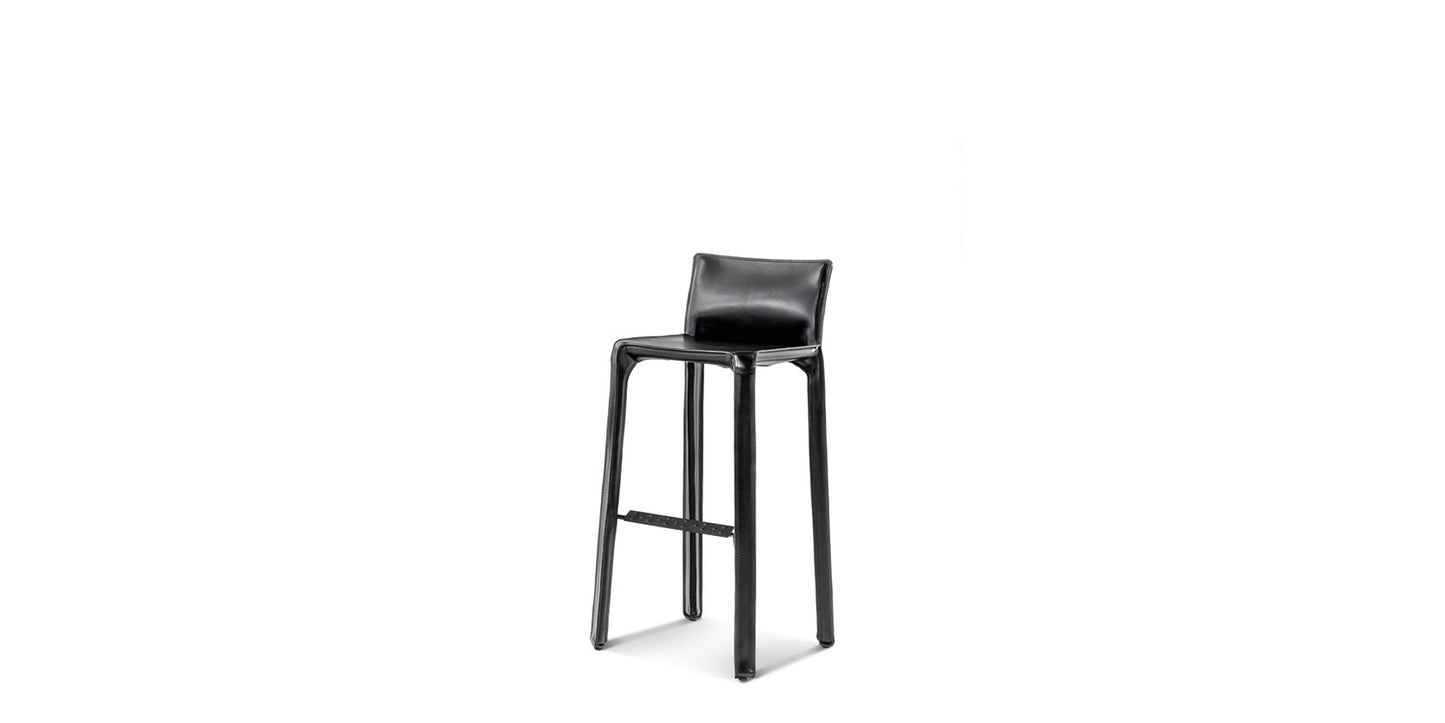 CAB 410 by Cassina