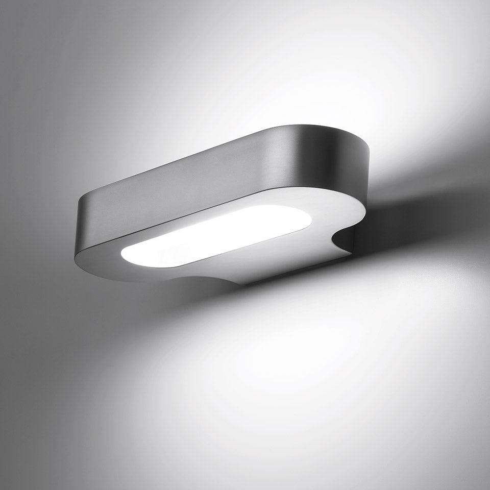 Talo Wall Lamp by Artemide