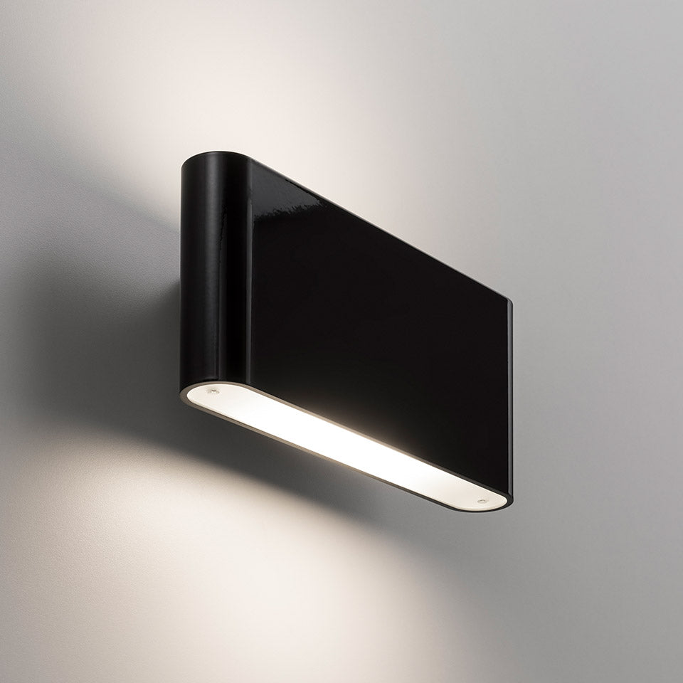 Two Flags Wall Lamp by Artemide