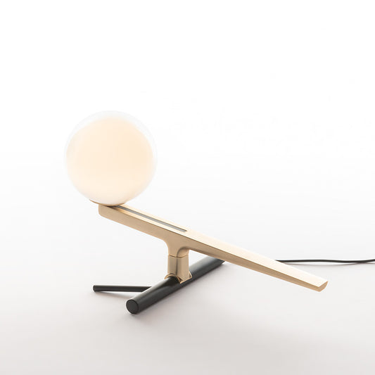 Yanzi Table Lamp by Artemide