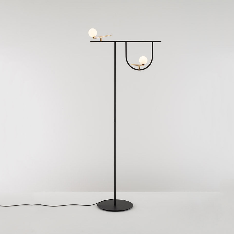 Yanzi Floor Lamp by Artemide